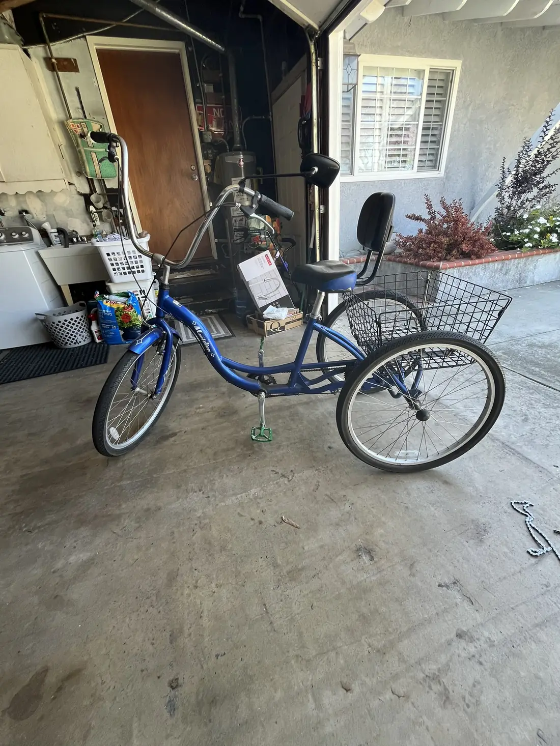 Cargo e-bike service by garage